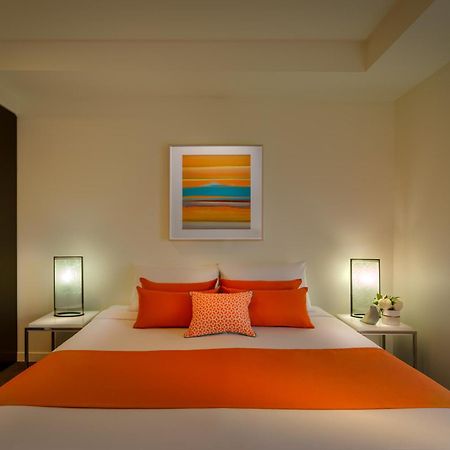 Adele Apartment Hotel East Melbourne Bagian luar foto